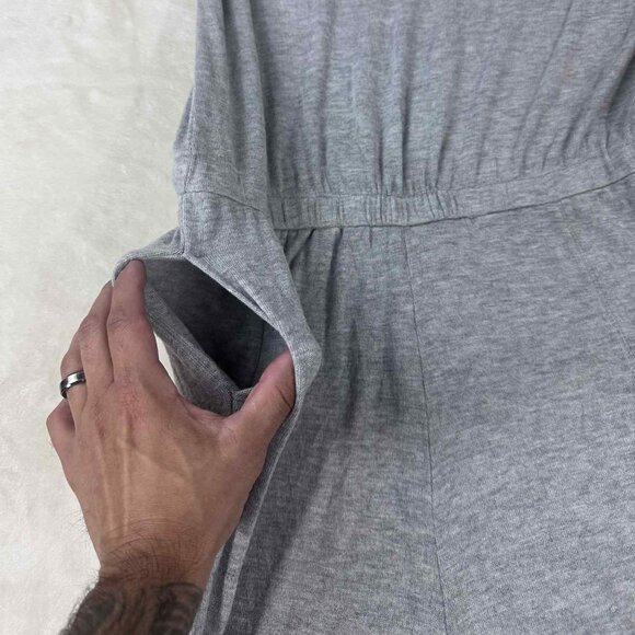 Serra Light Gray Sleeveless Jumper - Picture 4 of 15